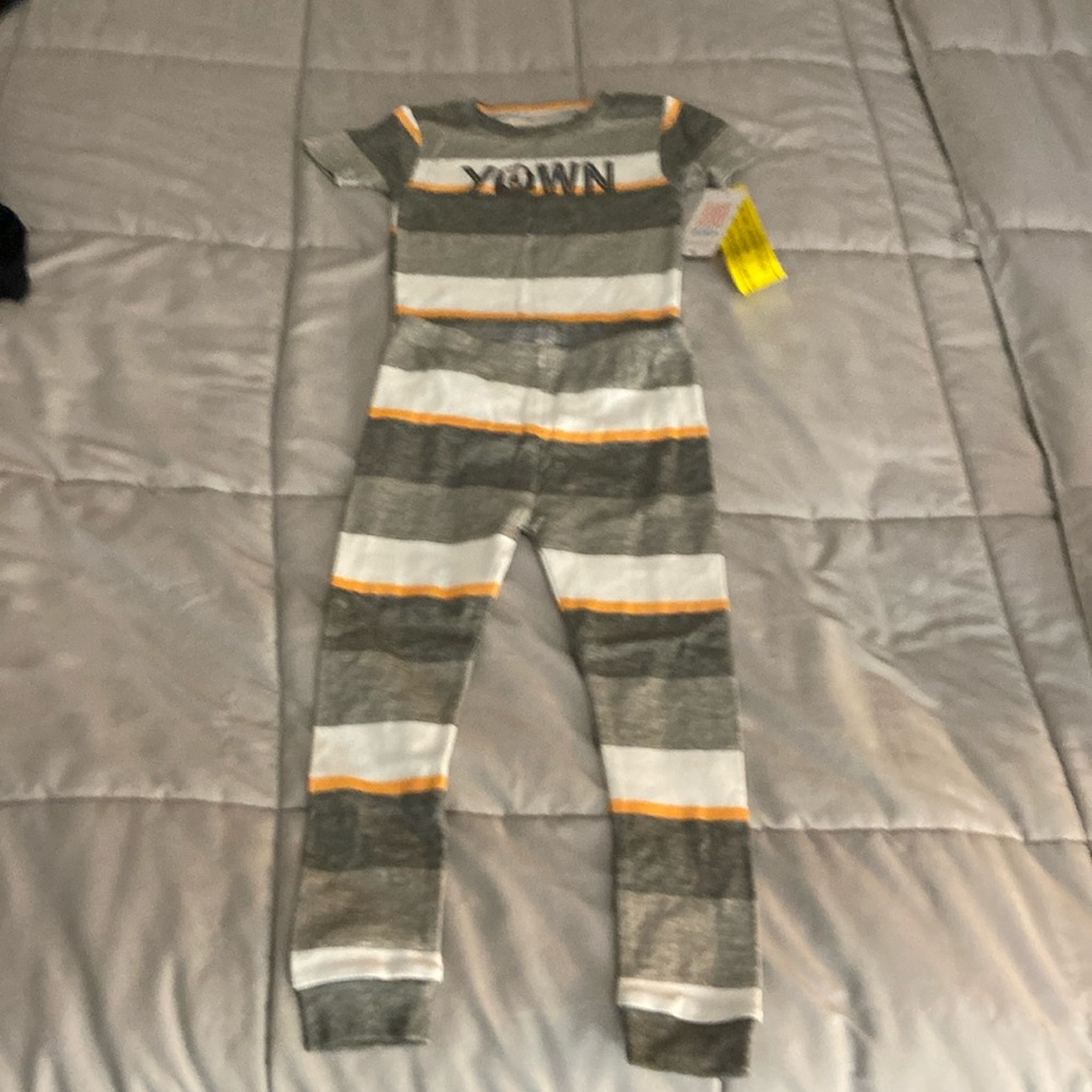 Carters 2 piece pj set.